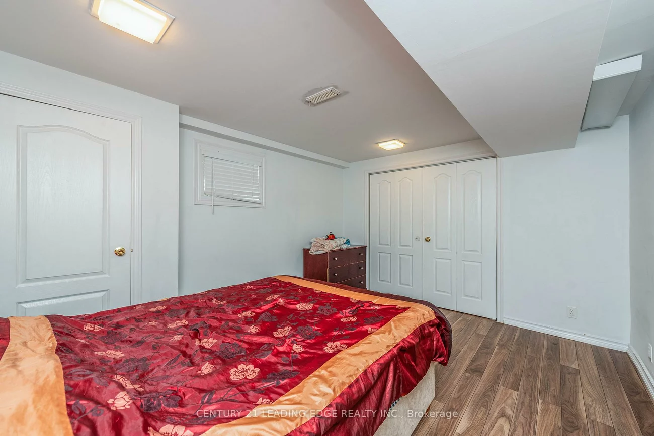 78, Crown, Bradford, Bradford West Gwillimbury