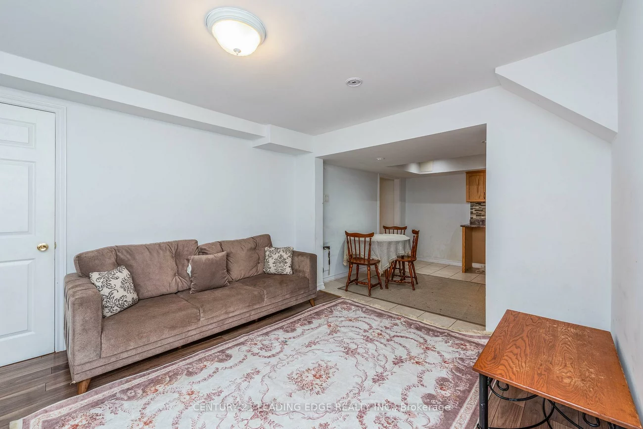 78, Crown, Bradford, Bradford West Gwillimbury