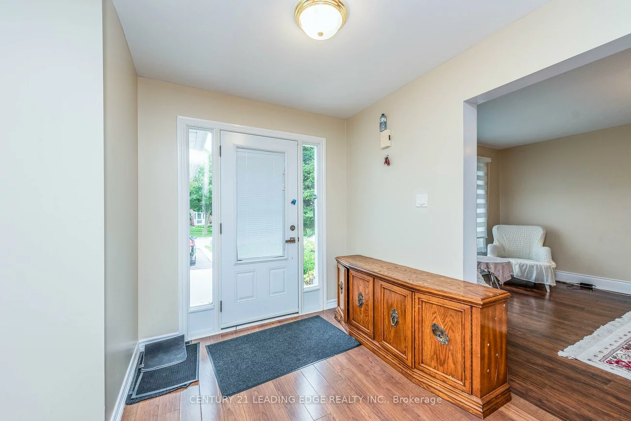 78, Crown, Bradford, Bradford West Gwillimbury