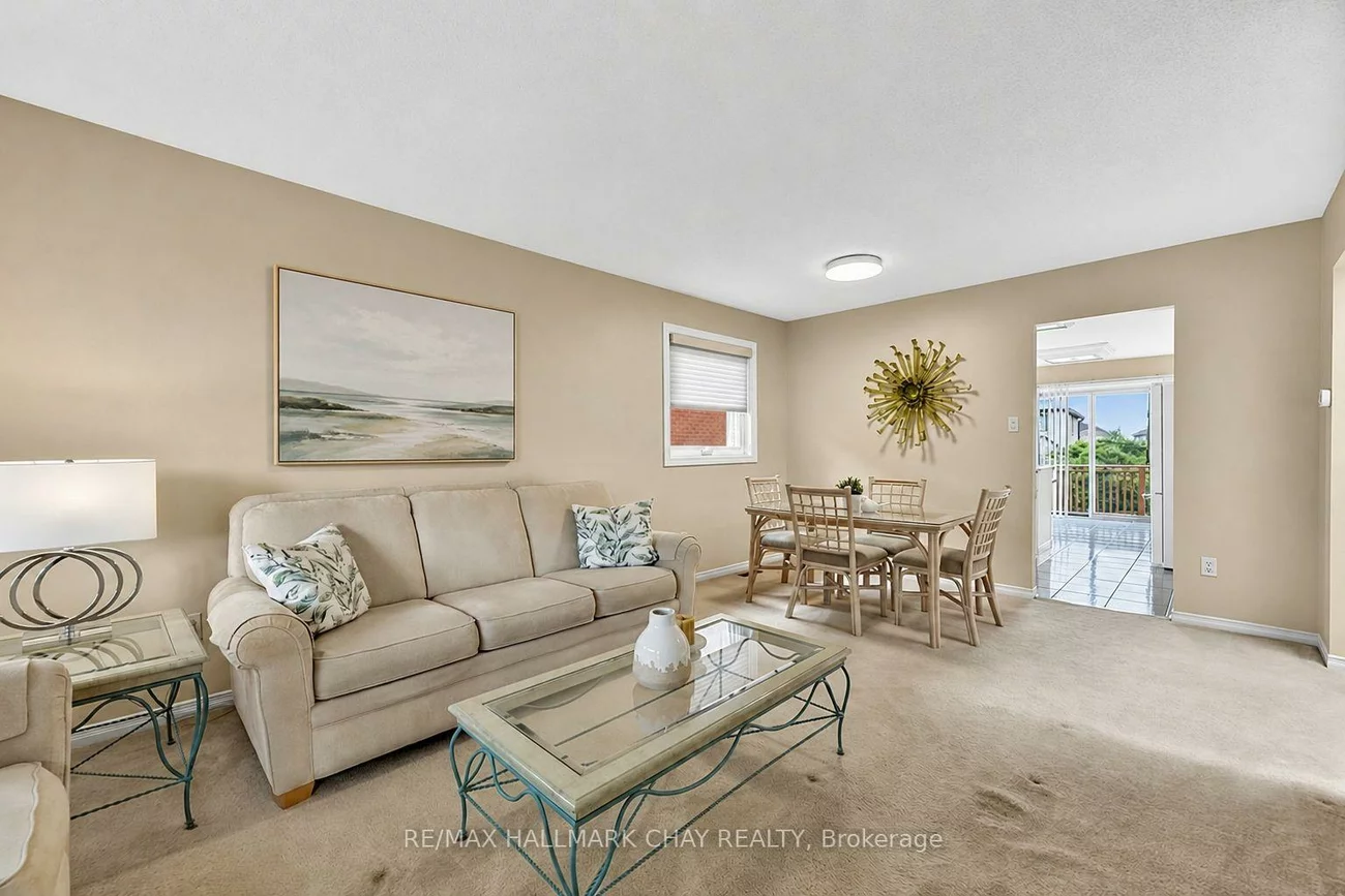 207, Melbourne, Bradford, Bradford West Gwillimbury