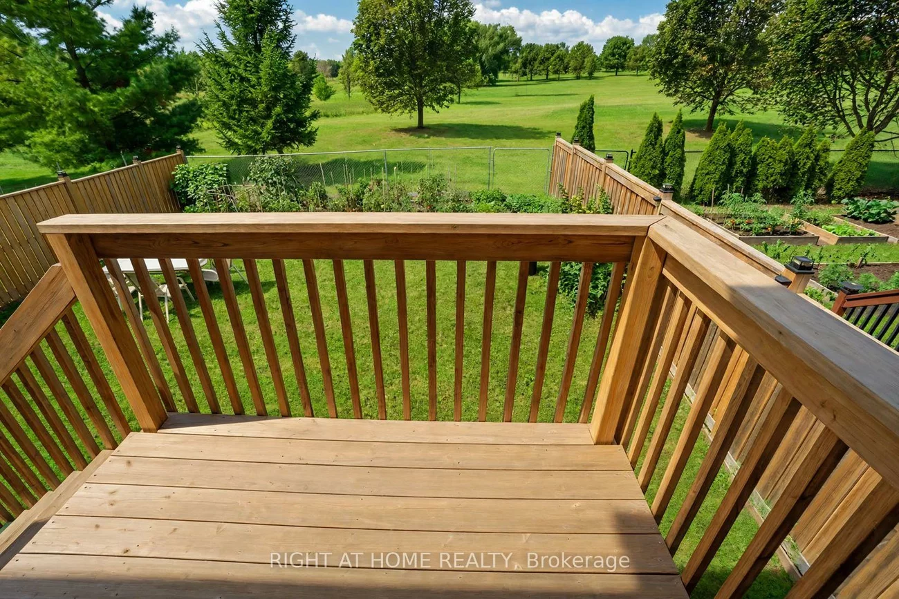 96, Inverness, Bradford, Bradford West Gwillimbury
