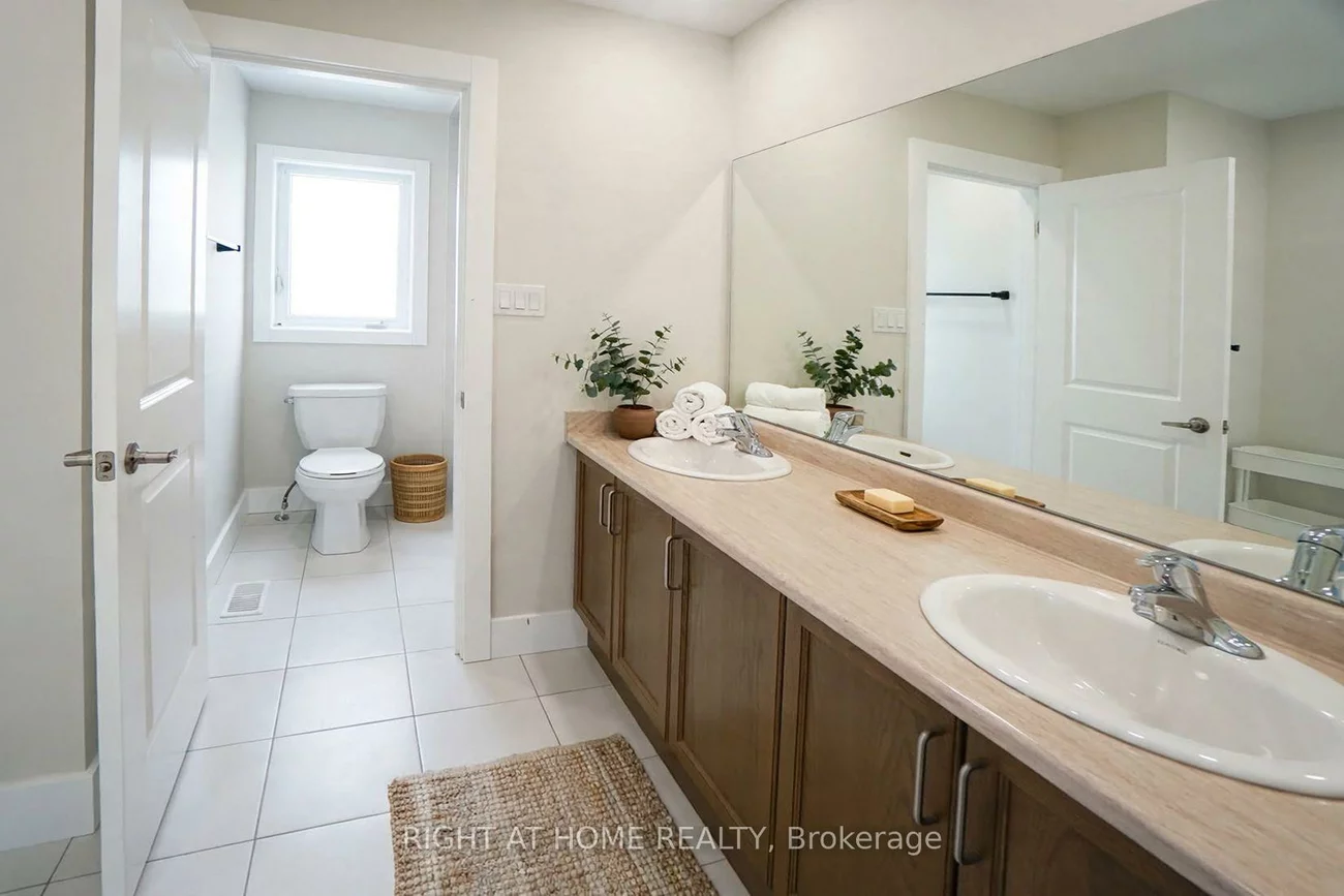 96, Inverness, Bradford, Bradford West Gwillimbury