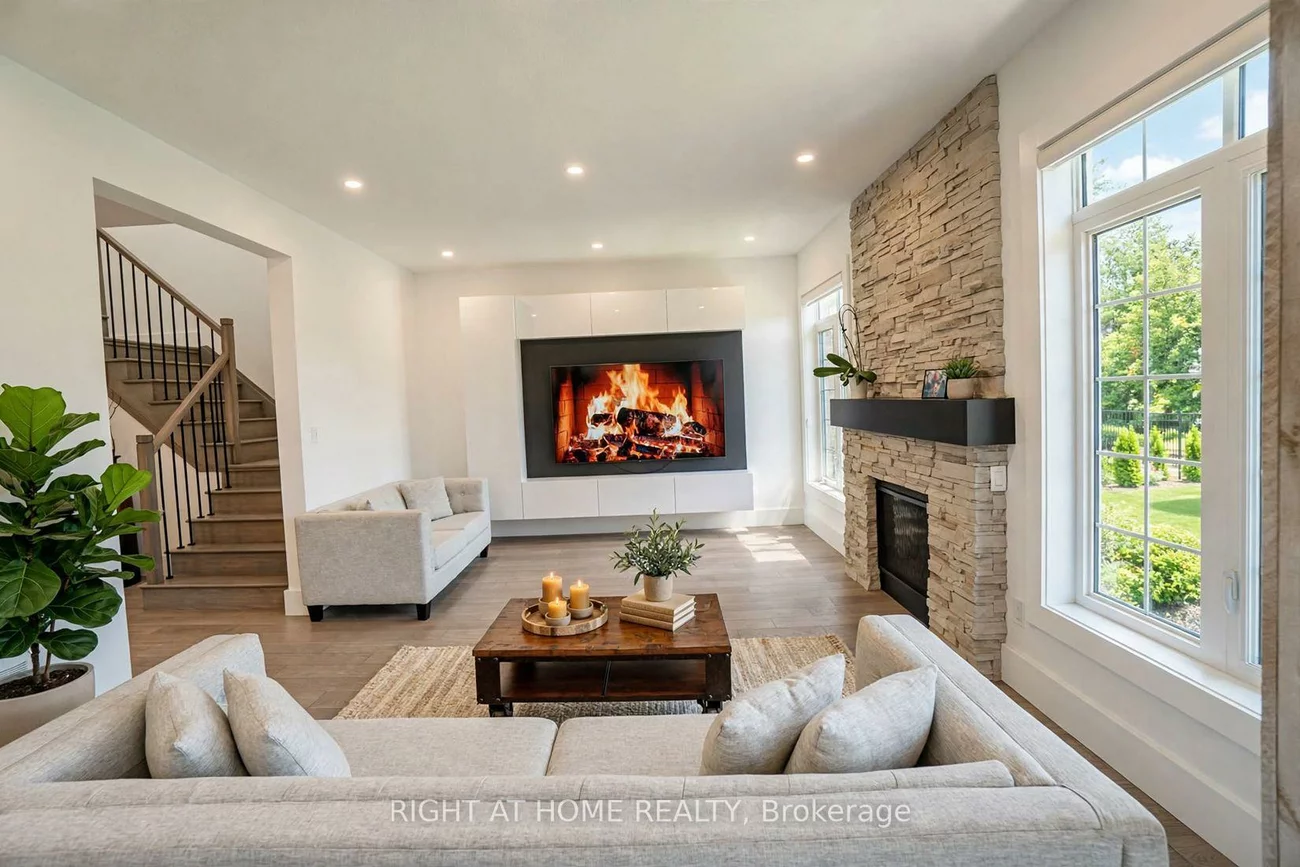 96, Inverness, Bradford, Bradford West Gwillimbury