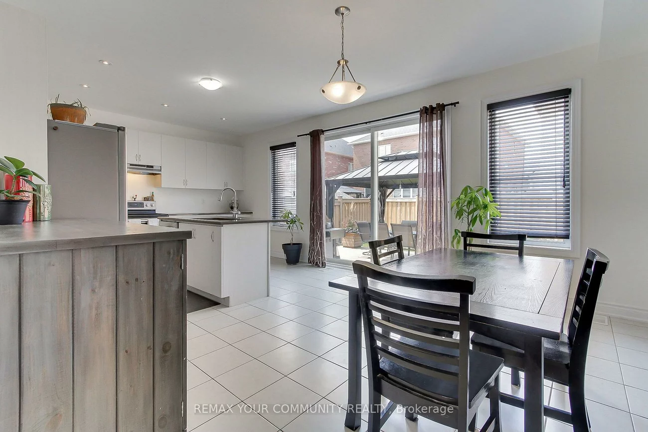 26, Hodgson, Bradford, Bradford West Gwillimbury