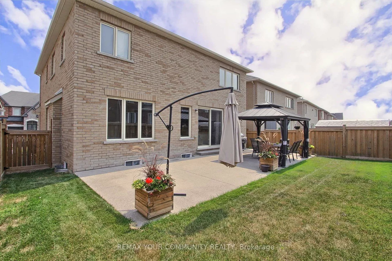 26, Hodgson, Bradford, Bradford West Gwillimbury