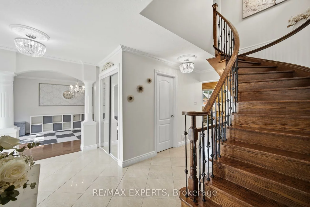 444, Maplegrove, Bradford, Bradford West Gwillimbury