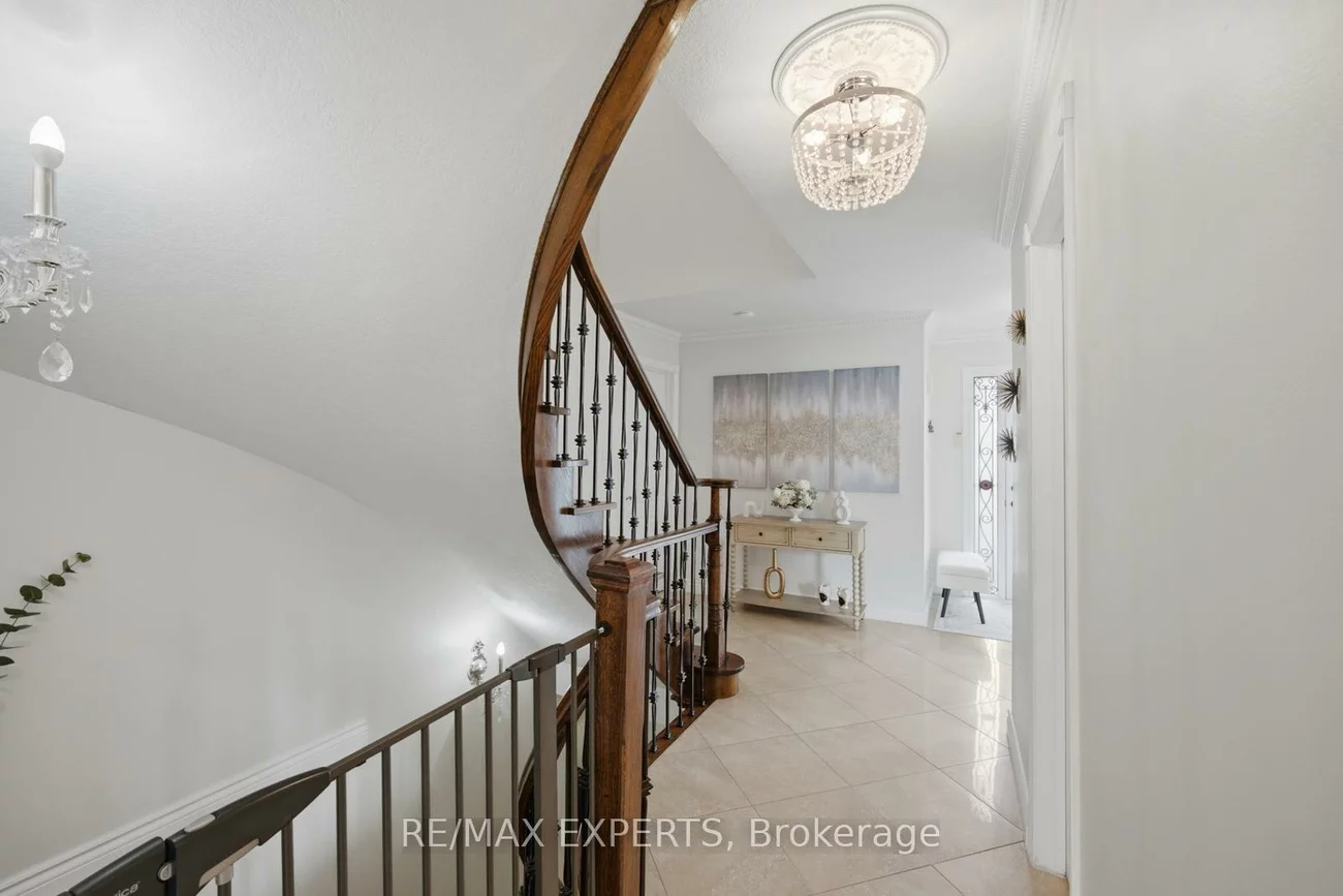 444, Maplegrove, Bradford, Bradford West Gwillimbury
