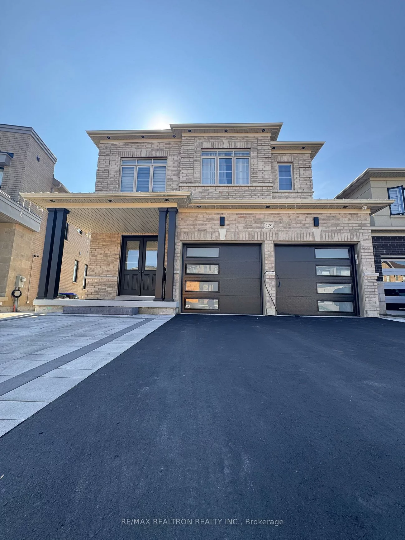 178, Ferragine, Bradford, Bradford West Gwillimbury