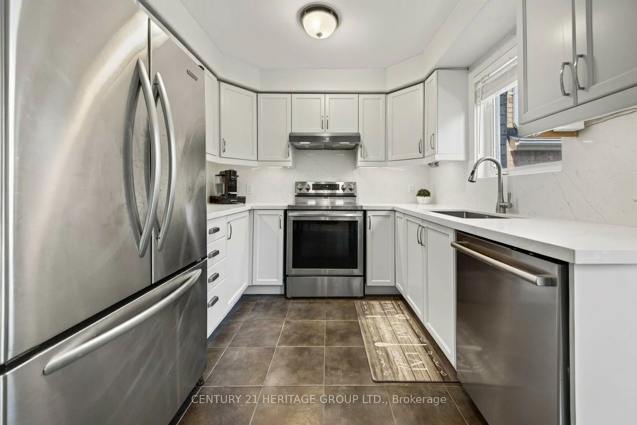 39, Booth, Bradford, Bradford West Gwillimbury
