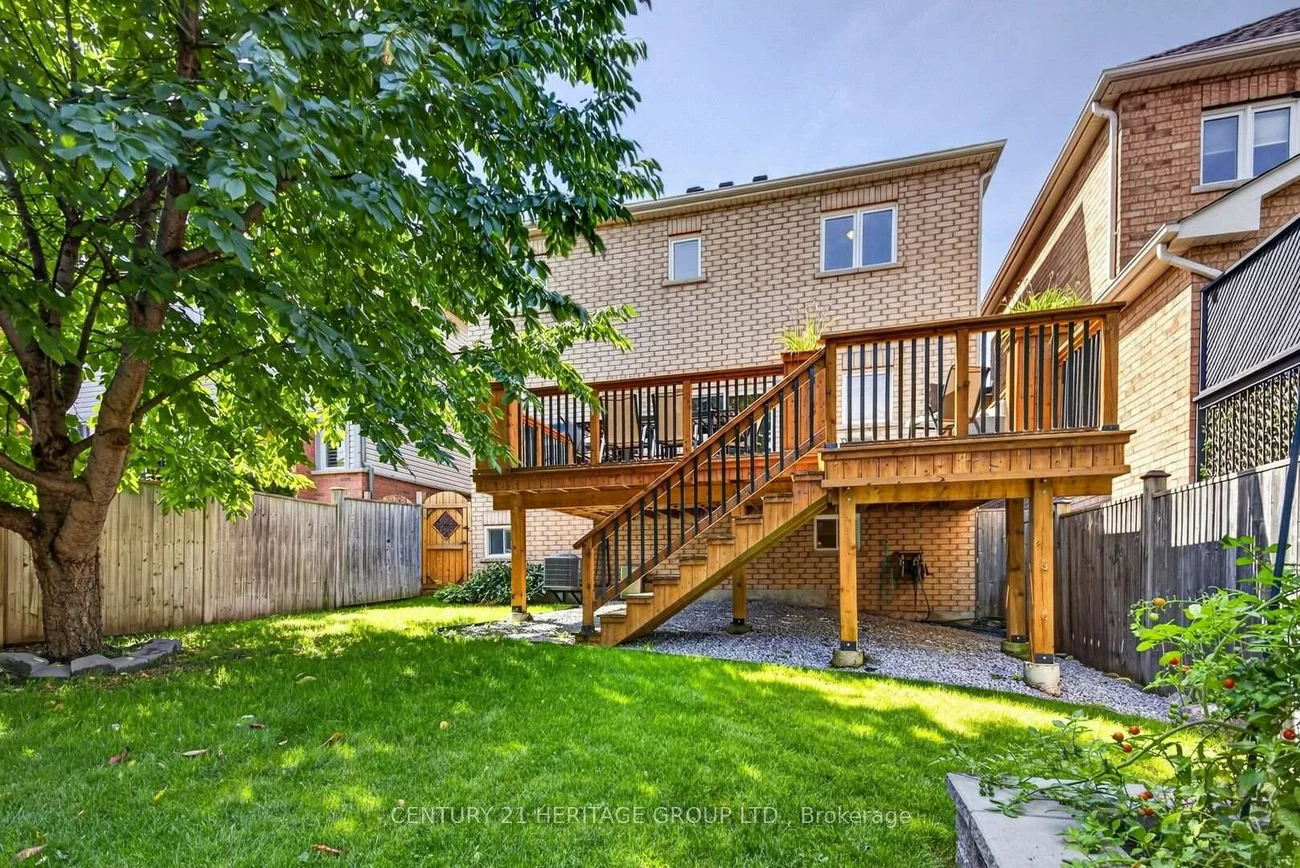 39, Booth, Bradford, Bradford West Gwillimbury