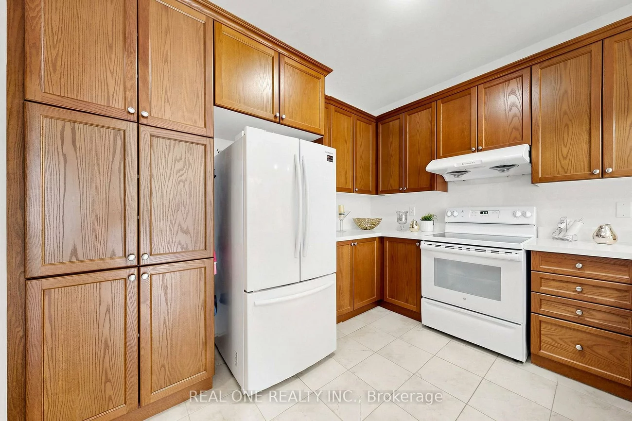 48, Lanark, Bradford, Bradford West Gwillimbury