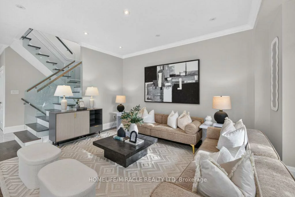109, Vipond, Bradford, Bradford West Gwillimbury