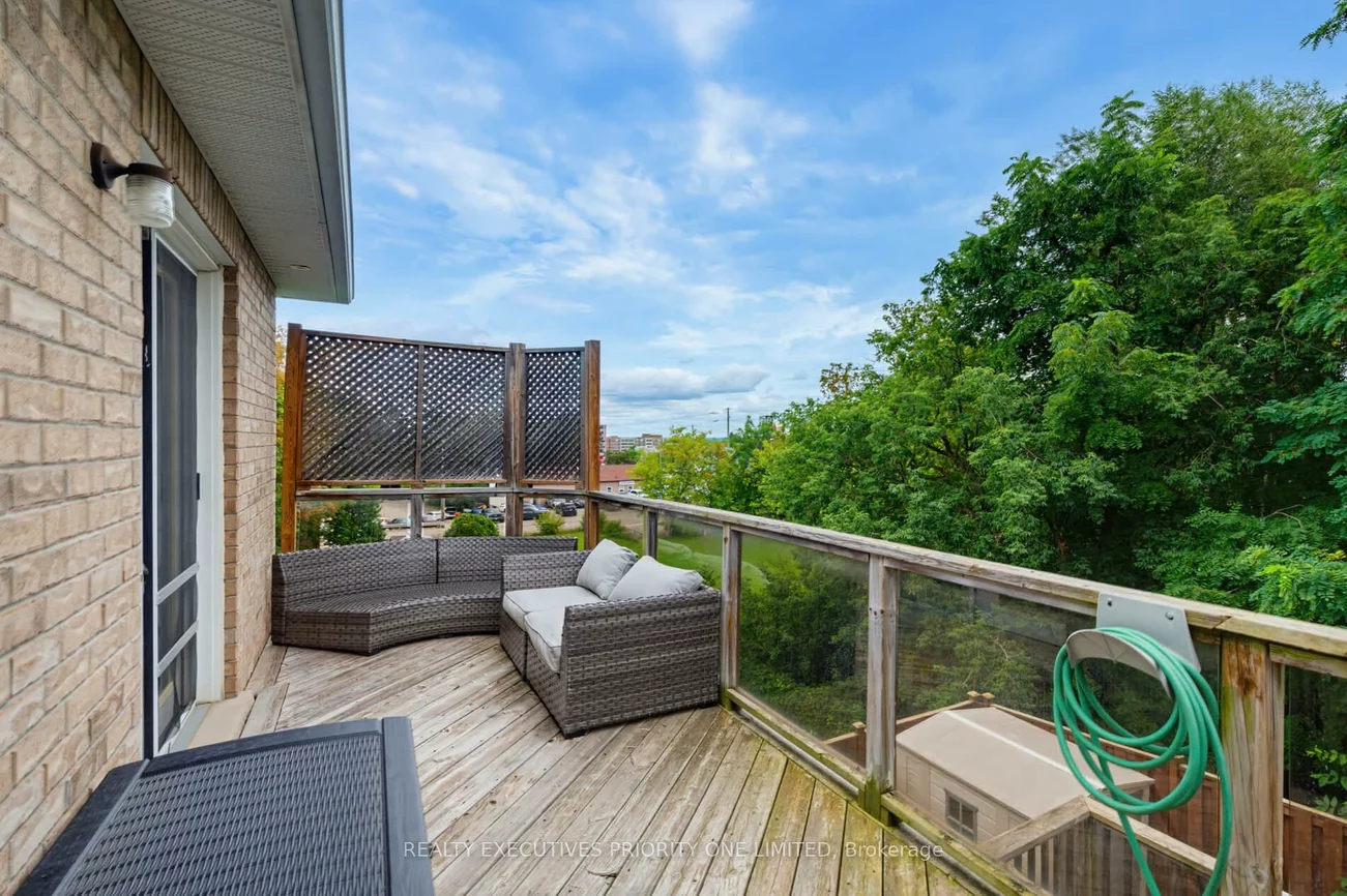 202, John, Bradford, Bradford West Gwillimbury