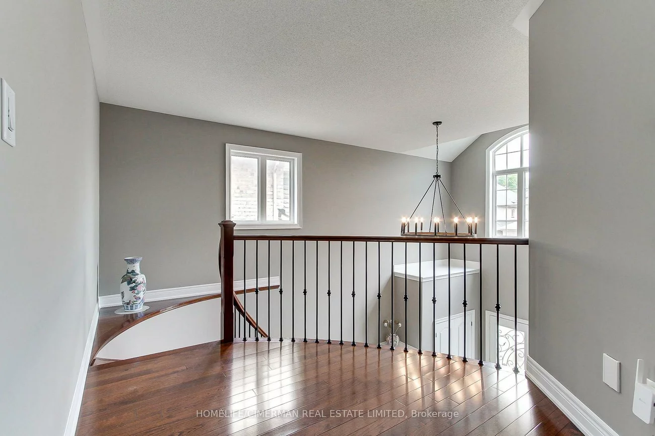 88, Chelsea, Bradford, Bradford West Gwillimbury