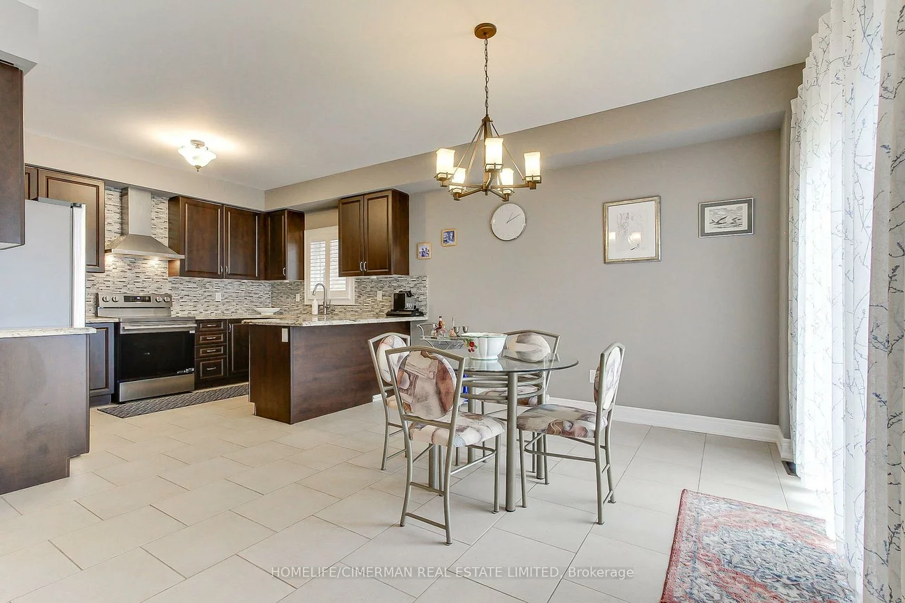 88, Chelsea, Bradford, Bradford West Gwillimbury