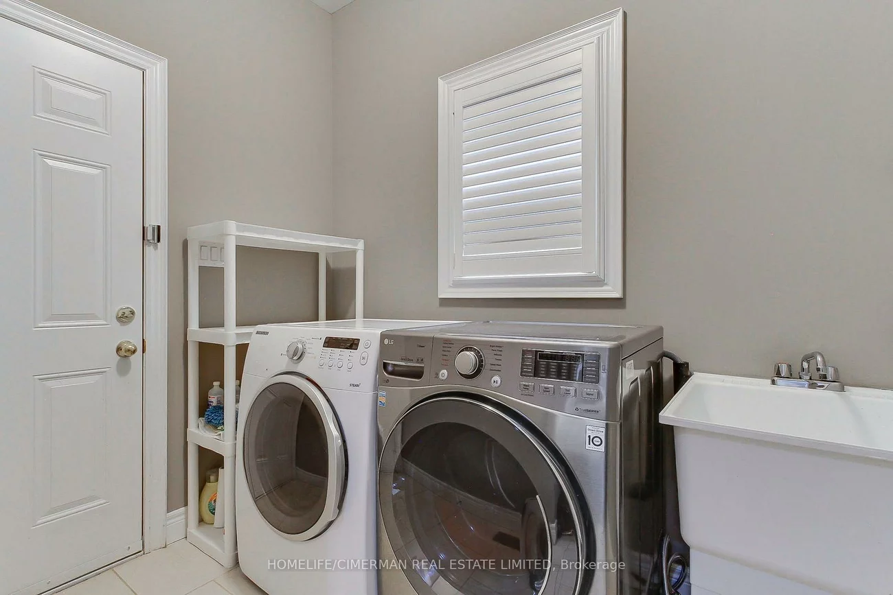 88, Chelsea, Bradford, Bradford West Gwillimbury