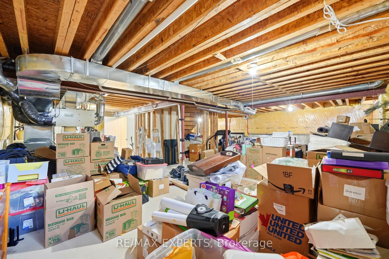 18, Vista, Bradford, Bradford West Gwillimbury