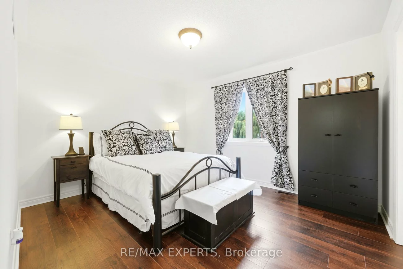18, Vista, Bradford, Bradford West Gwillimbury