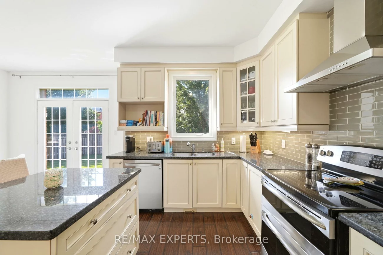 18, Vista, Bradford, Bradford West Gwillimbury