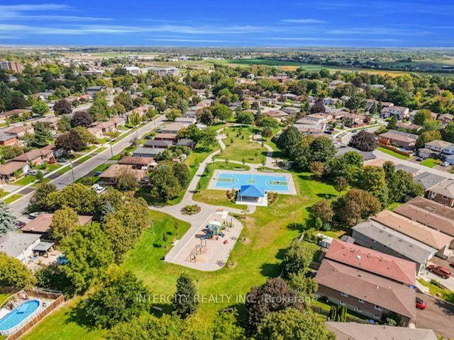 202, Collings, Bradford, Bradford West Gwillimbury