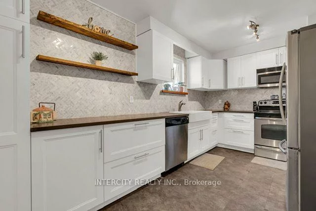 202, Collings, Bradford, Bradford West Gwillimbury