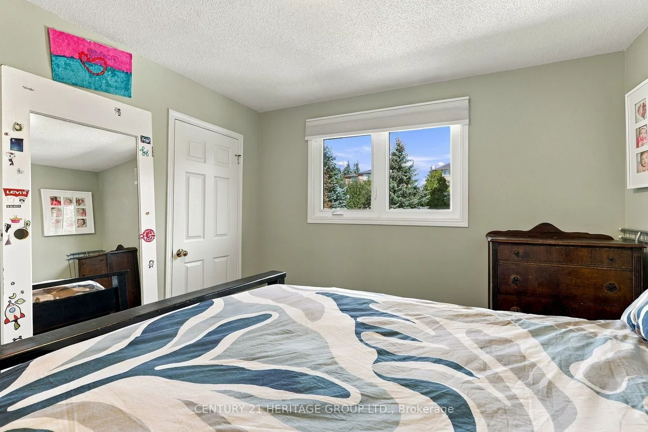 3, Royal, Bradford, Bradford West Gwillimbury