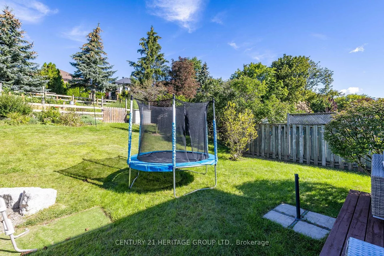 3, Royal, Bradford, Bradford West Gwillimbury