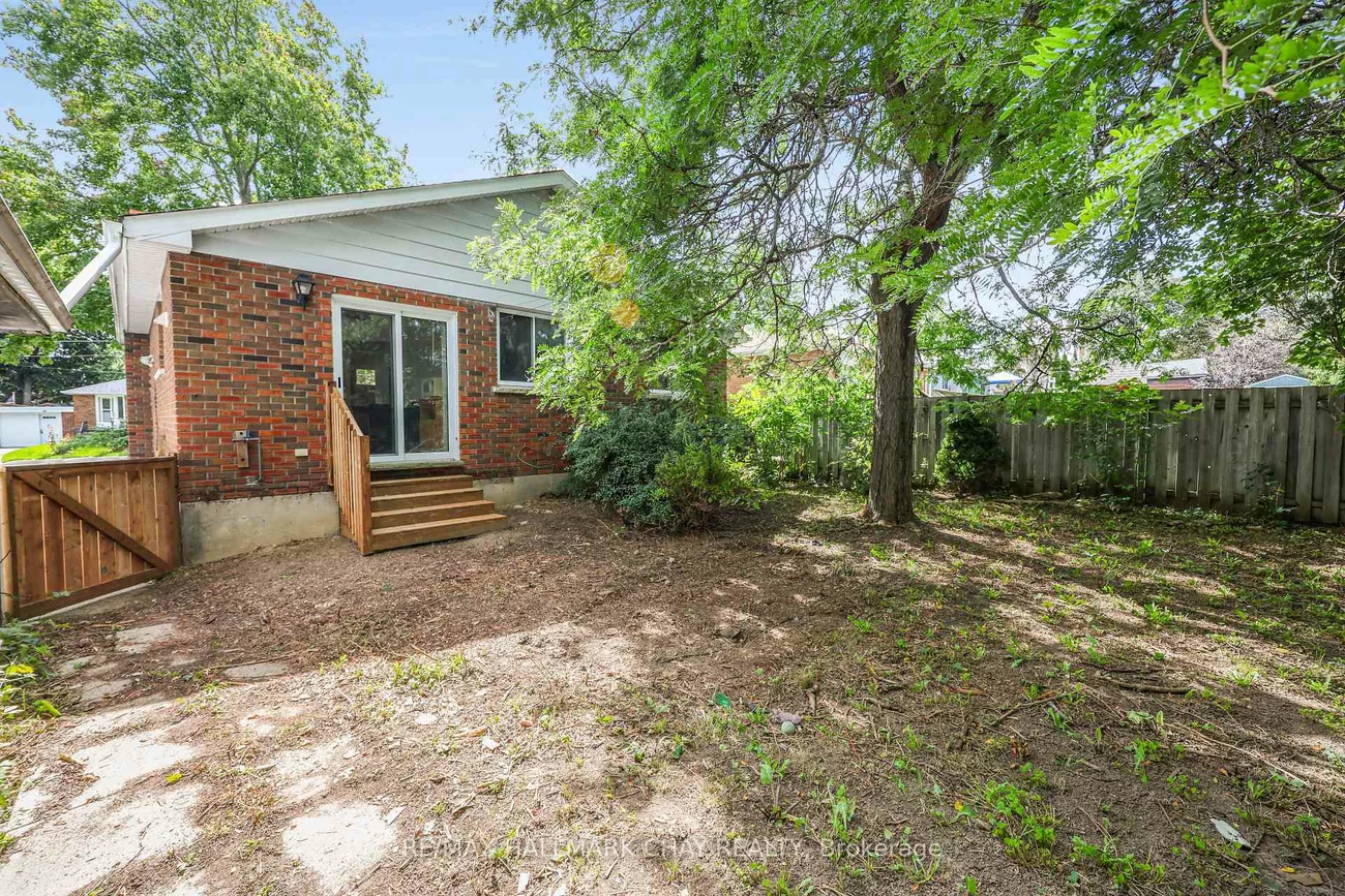 73, Kulpin, Bradford, Bradford West Gwillimbury