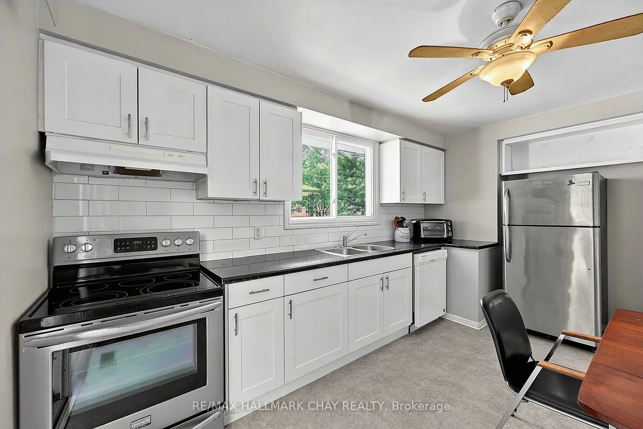 73, Kulpin, Bradford, Bradford West Gwillimbury
