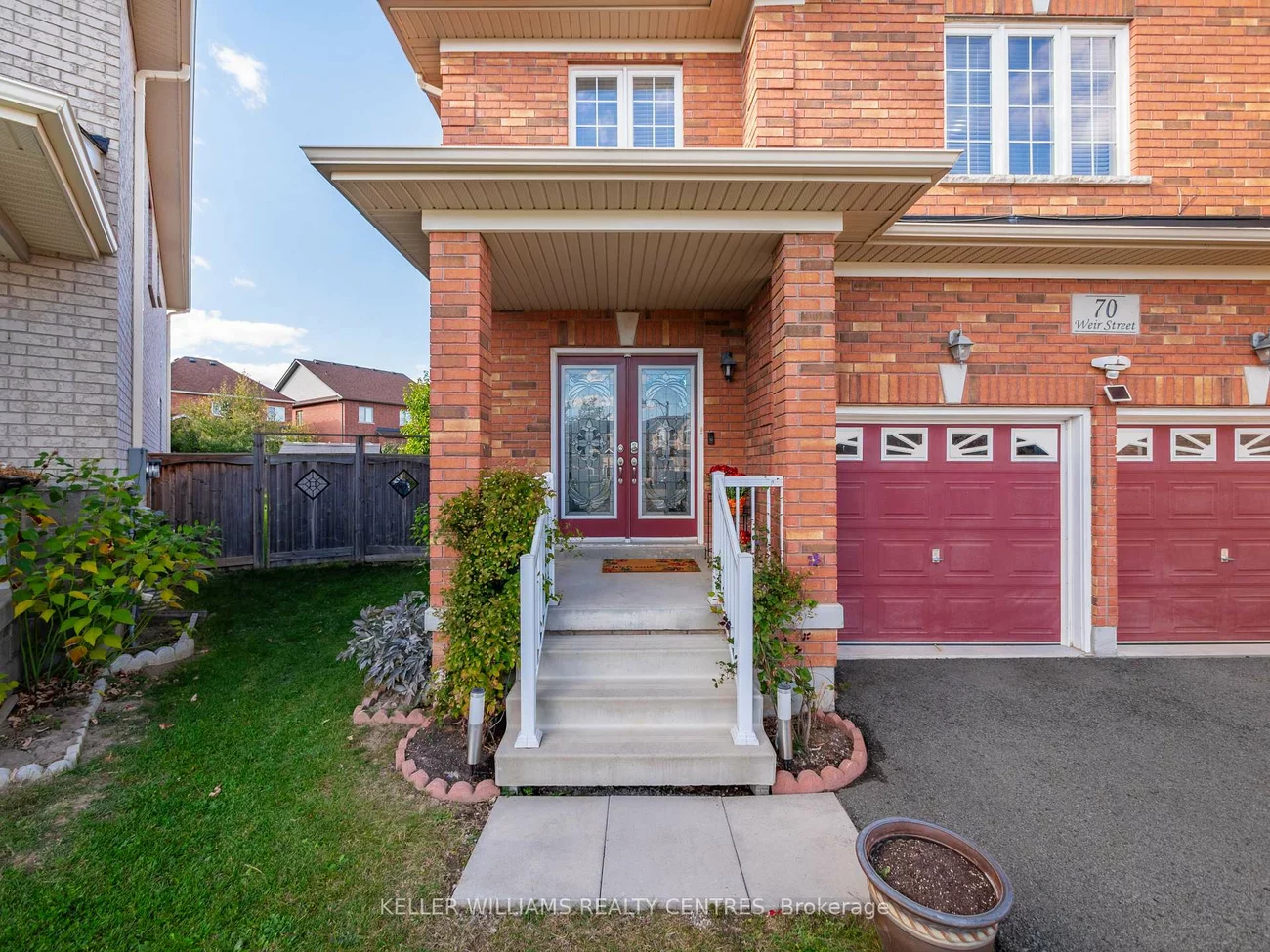 74, Weir, Bradford, Bradford West Gwillimbury