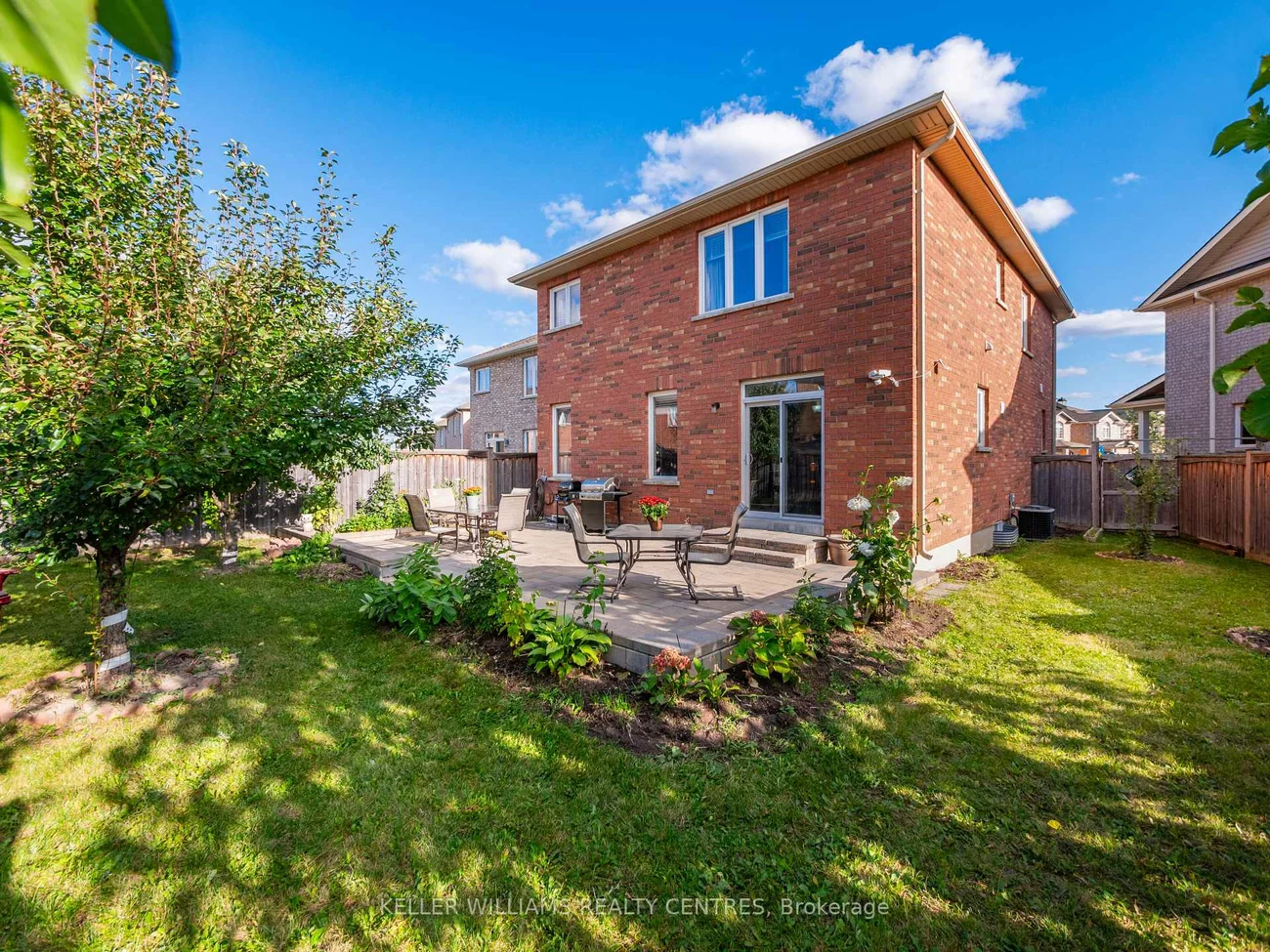 74, Weir, Bradford, Bradford West Gwillimbury