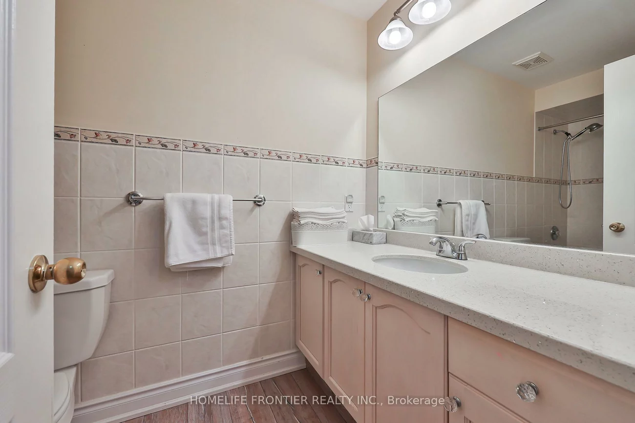 30, Saint, Bradford, Bradford West Gwillimbury