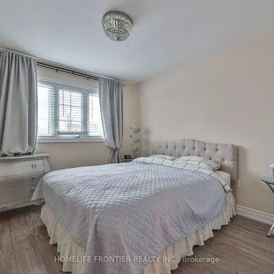 30, Saint, Bradford, Bradford West Gwillimbury