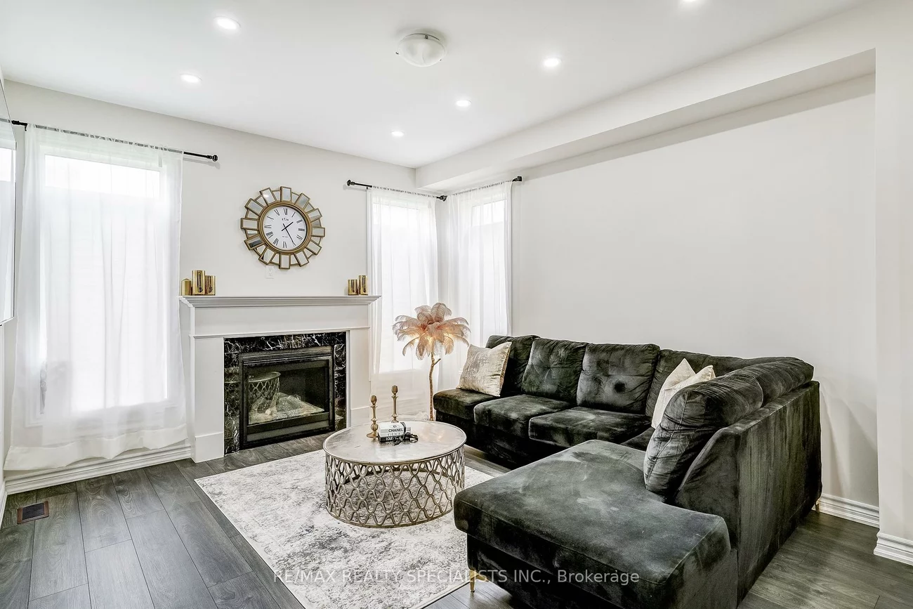 90, FERRAGINE, Bradford, Bradford West Gwillimbury
