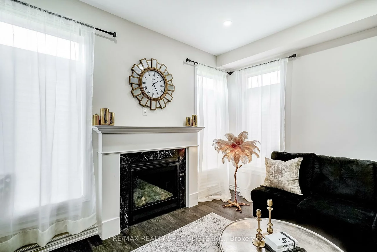 90, FERRAGINE, Bradford, Bradford West Gwillimbury
