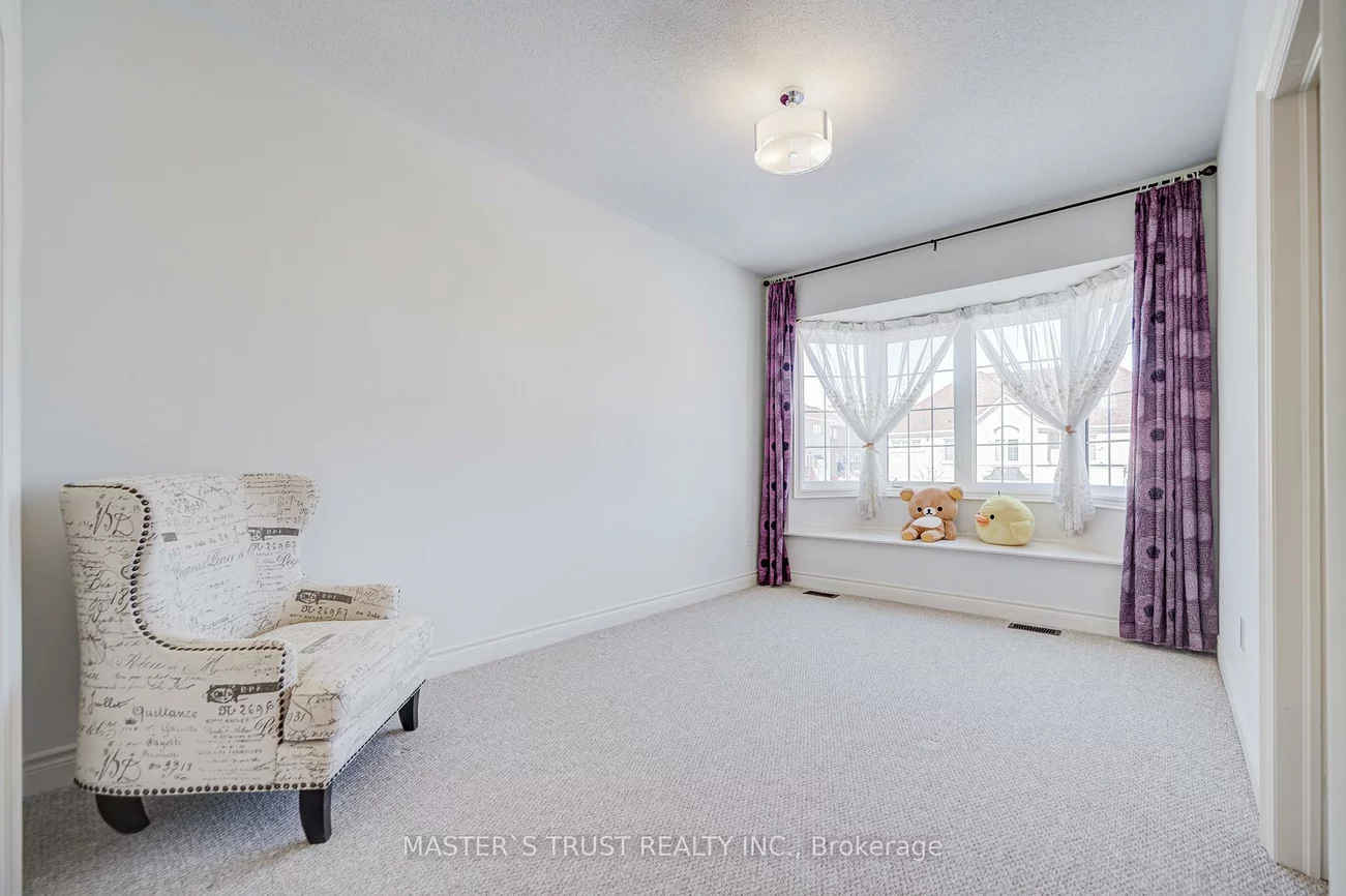 57, Tupling, Bradford, Bradford West Gwillimbury