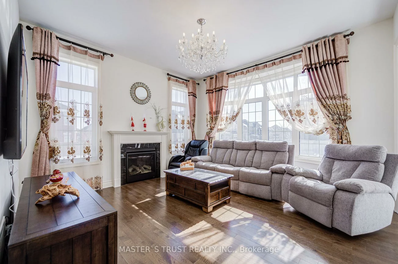57, Tupling, Bradford, Bradford West Gwillimbury