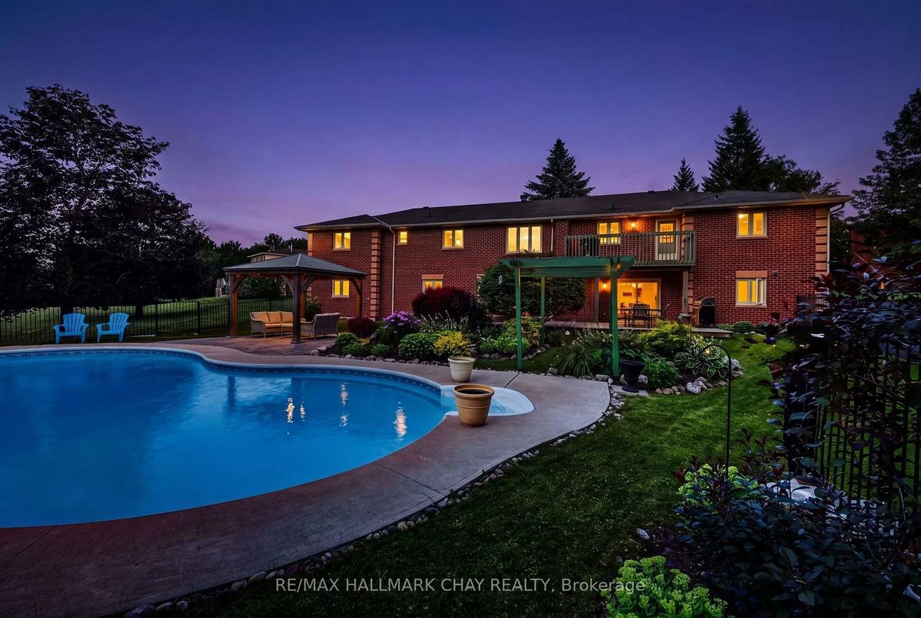 36, Mulock, Bond Head, Bradford West Gwillimbury