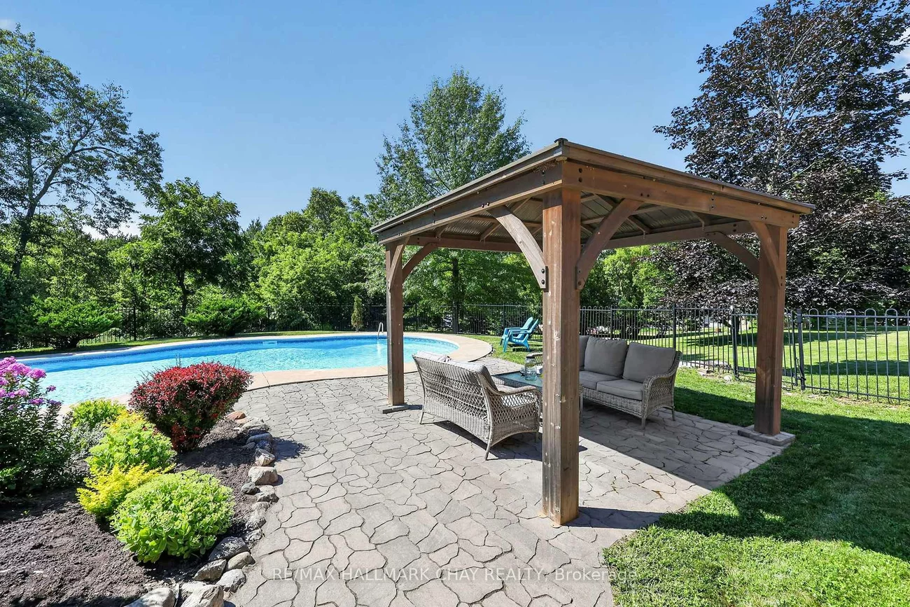 36, Mulock, Bond Head, Bradford West Gwillimbury