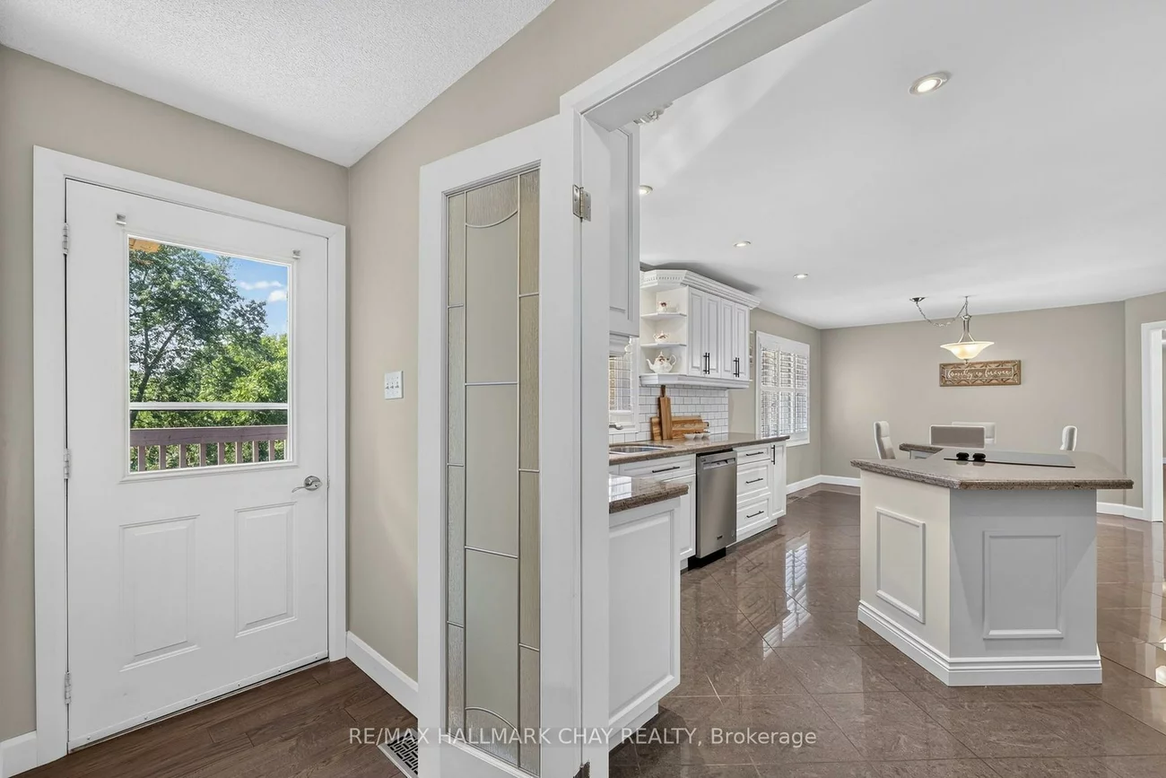 36, Mulock, Bond Head, Bradford West Gwillimbury