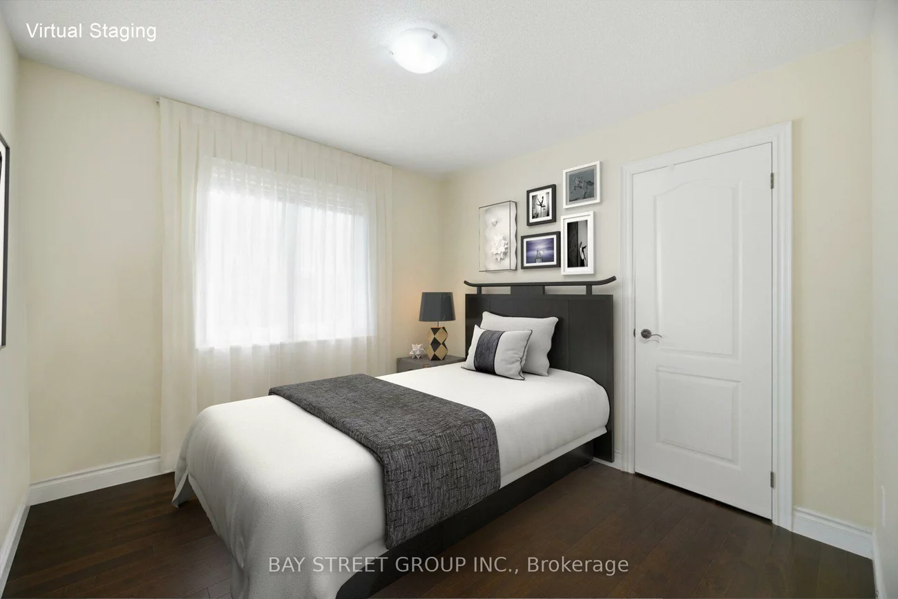 66, Milby, Bradford, Bradford West Gwillimbury