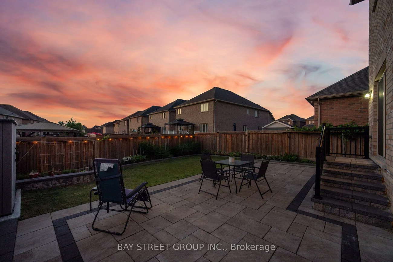 66, Milby, Bradford, Bradford West Gwillimbury