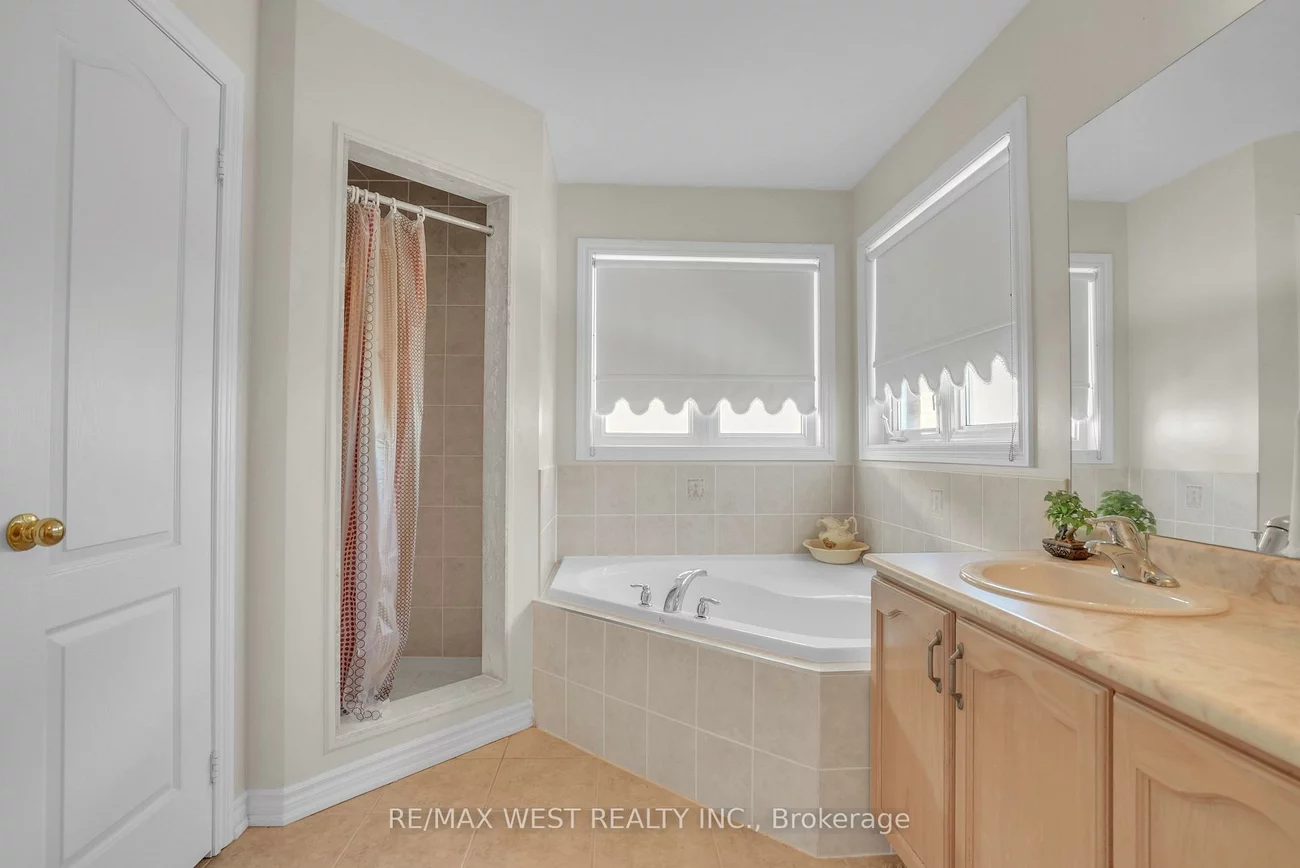 503, Simcoe, Bradford, Bradford West Gwillimbury