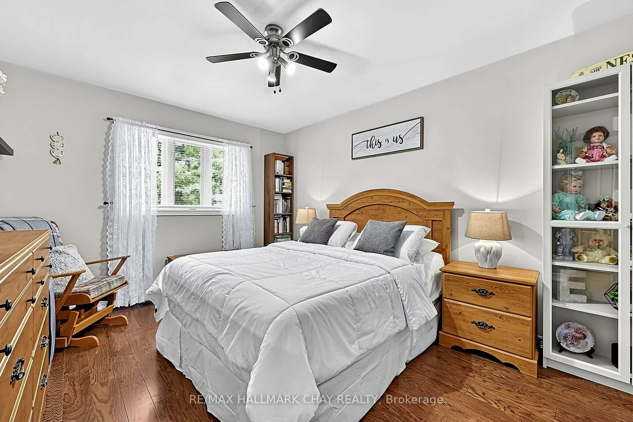 102, Noble, Bradford, Bradford West Gwillimbury
