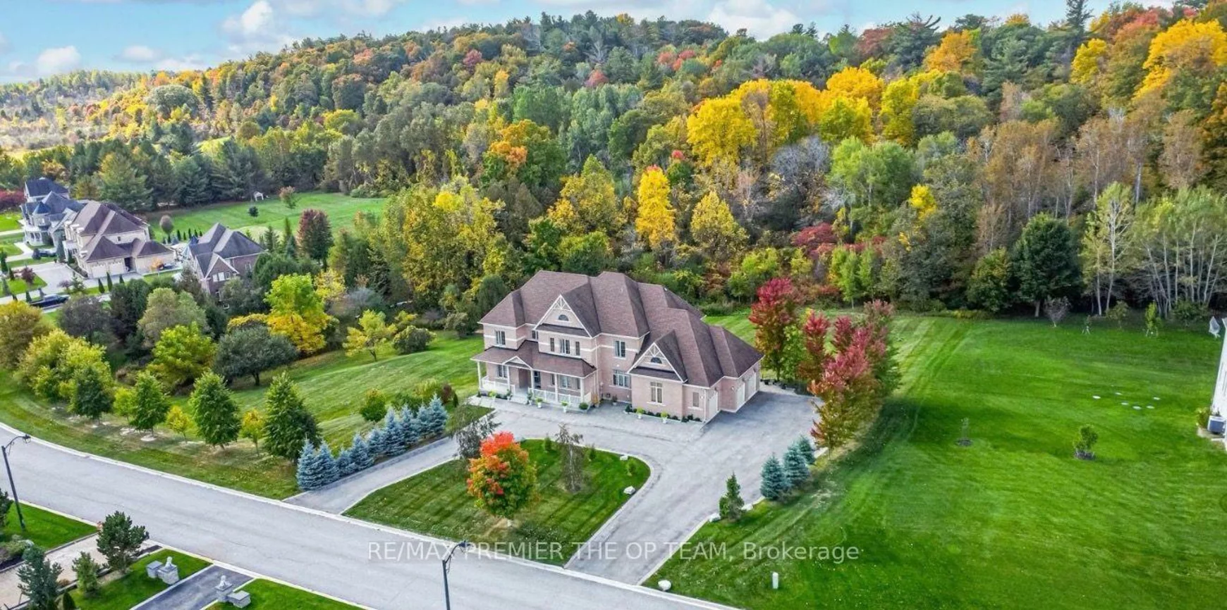 102, Pine Hill, Rural Bradford West Gwillimbury, Bradford West Gwillimbury