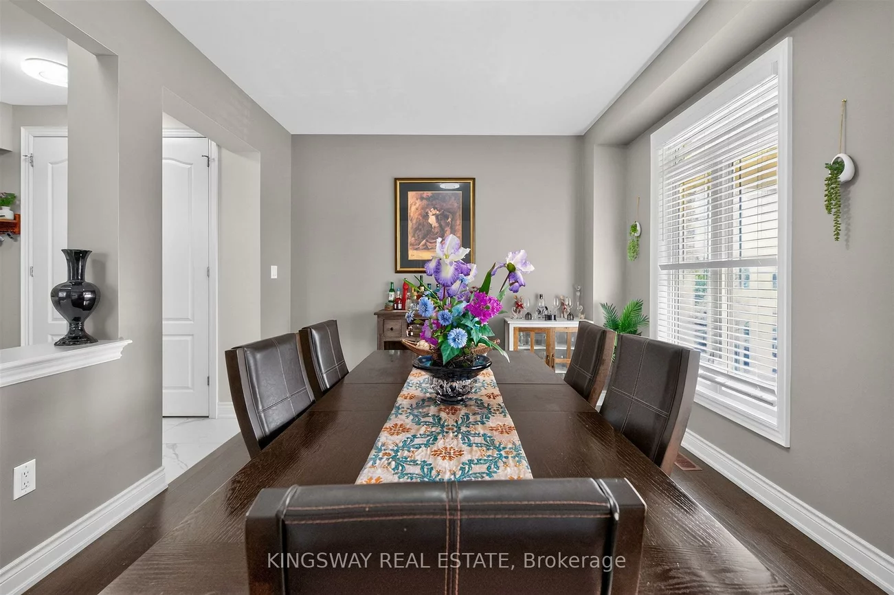 949, Langford, Bradford, Bradford West Gwillimbury