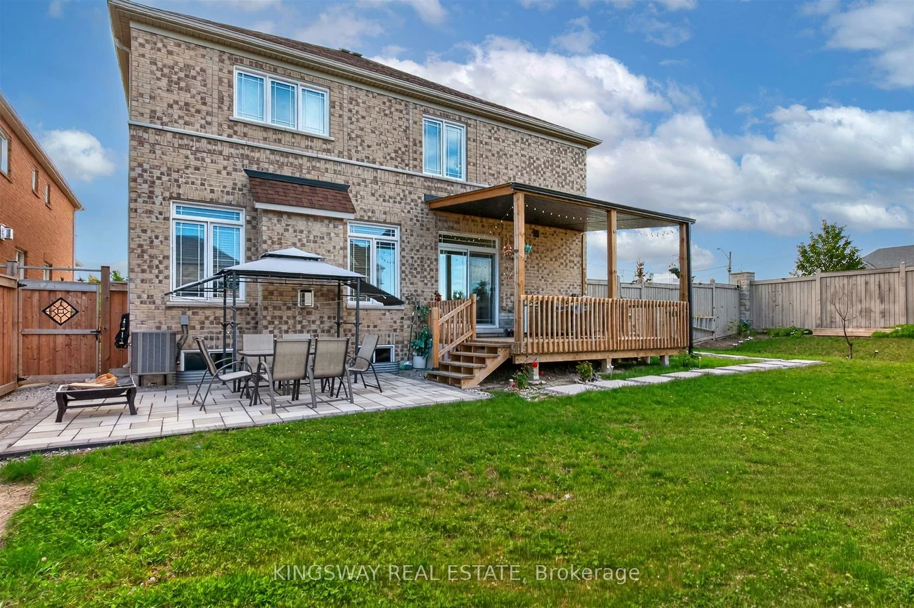 949, Langford, Bradford, Bradford West Gwillimbury