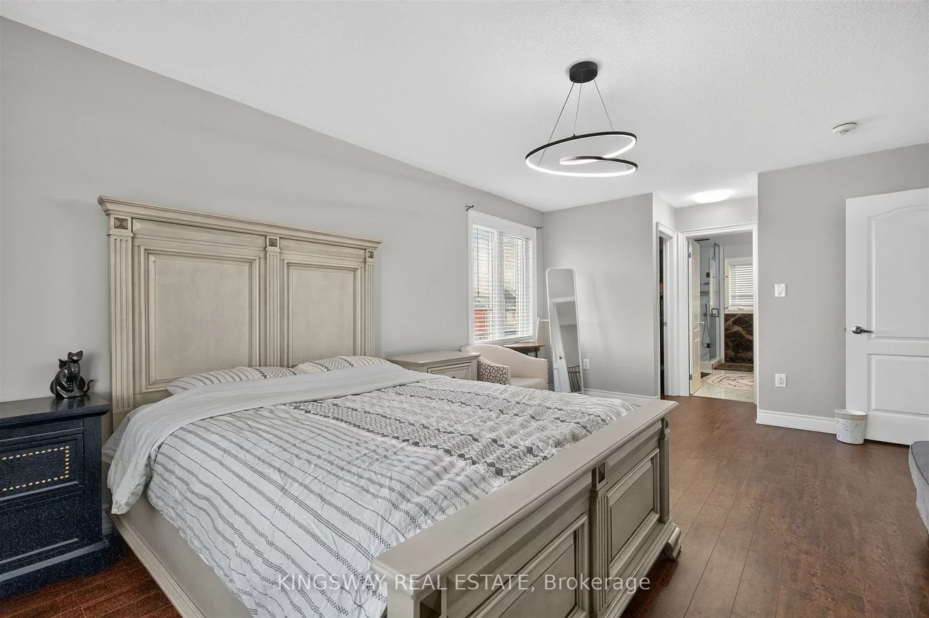 949, Langford, Bradford, Bradford West Gwillimbury
