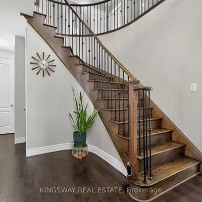 949, Langford, Bradford, Bradford West Gwillimbury