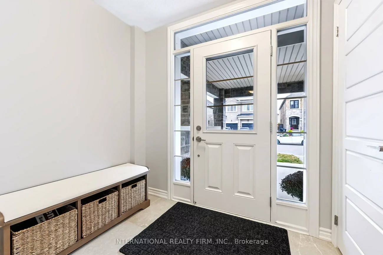 36, Paisley, Bradford, Bradford West Gwillimbury